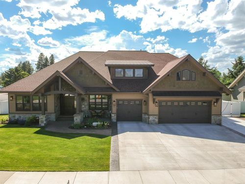 45 Glacier Cir, Kalispell, MT, 59901-2120 | Card Image