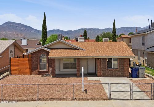10905 Dizzy Dean Pl, El Paso, TX, 79934-3221 | Card Image