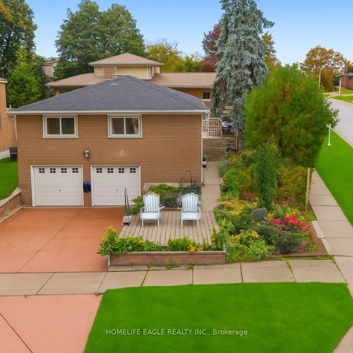 14 Lee Ave, Bradford, ON, L3Z1A9 | Card Image