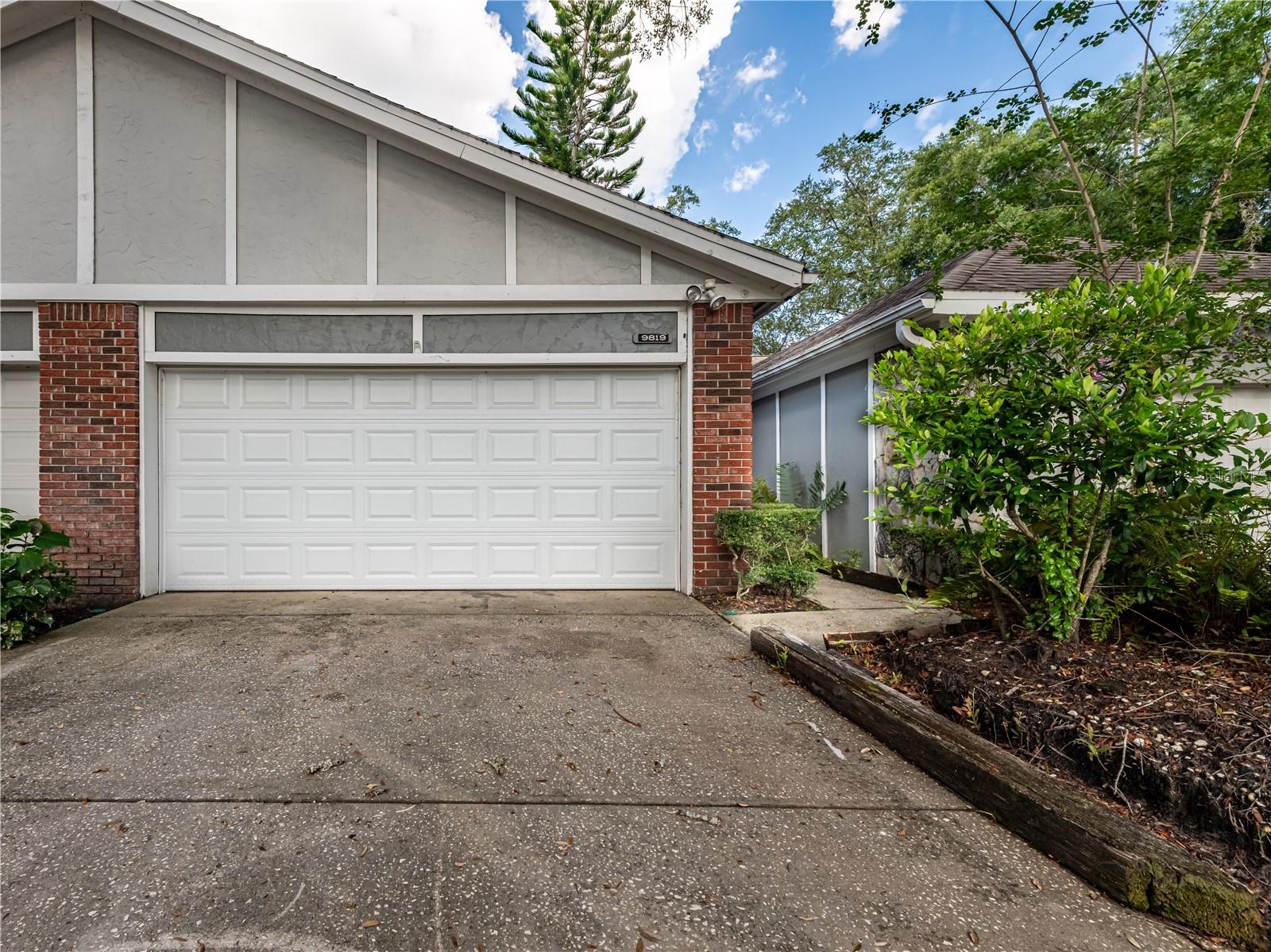 Blue Sage Rd, Tampa, FL 33612