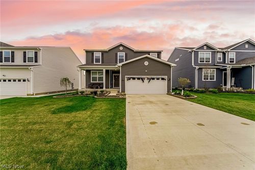 23580 Victory Ln, Columbia Station, OH, 44028-9883 | Card Image