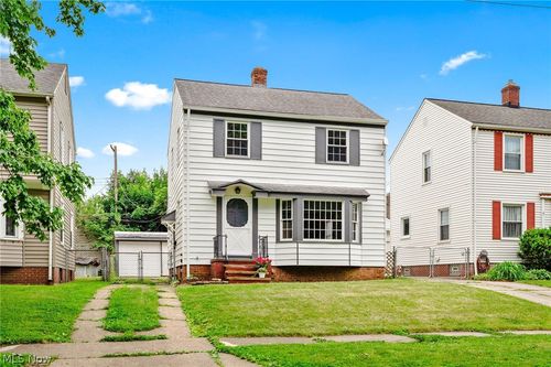 1905 Tampa Ave, Cleveland, OH, 44109-4430 | Card Image