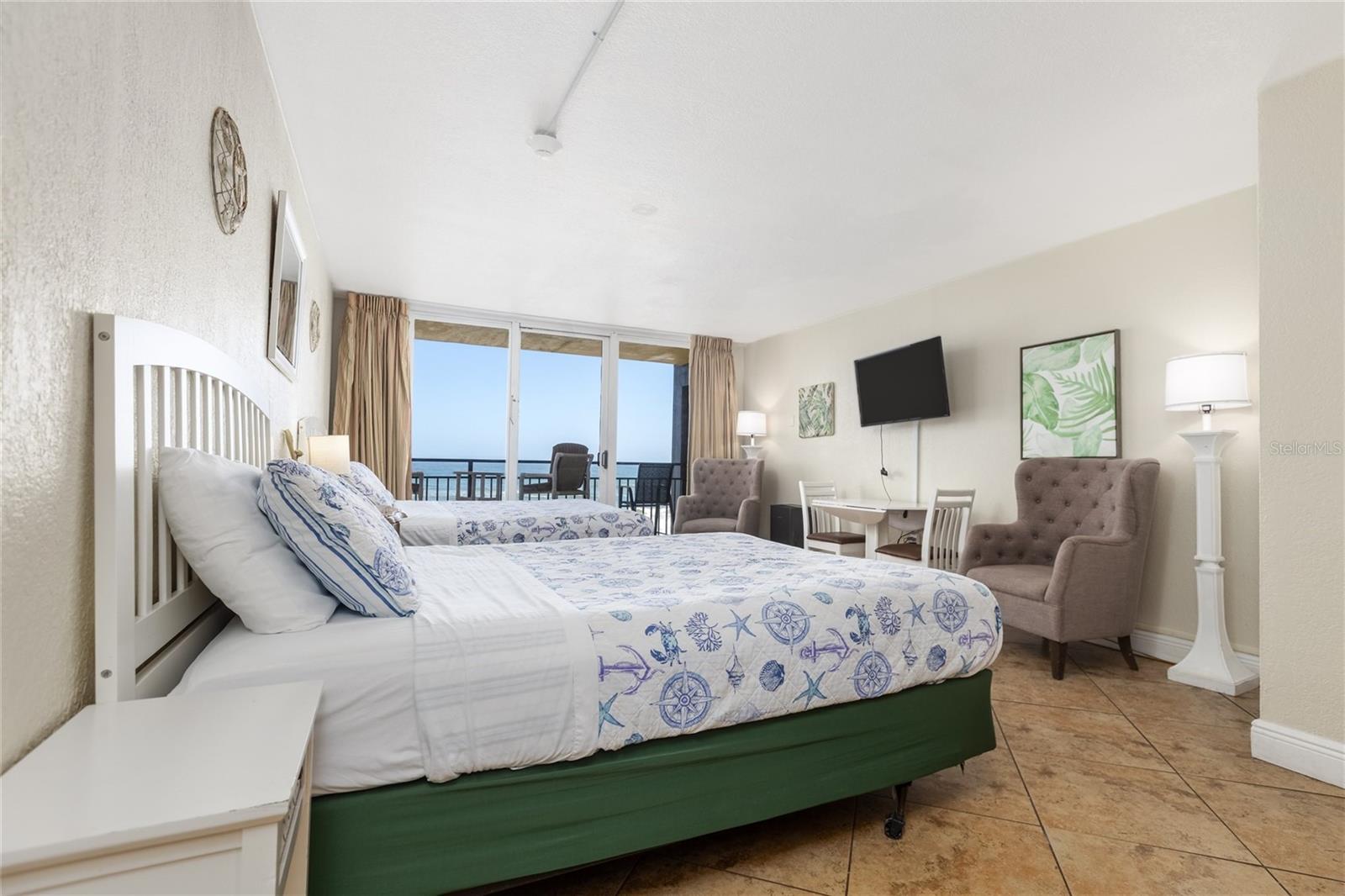 Residential in DAYTONA BEACH 5