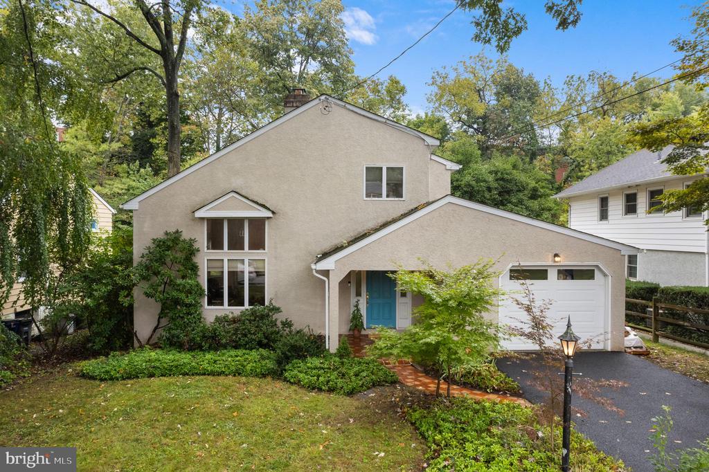 Valley Brook Rd, Ambler, PA 19002