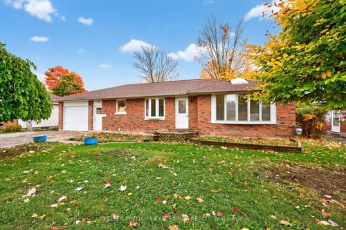 229 Warnica Rd, Barrie, ON, L4N3Z2 | Card Image