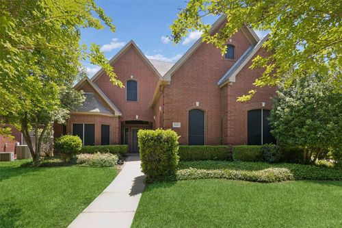 2240 Hollyhill Ln, Denton, TX, 76205-8274 | Card Image