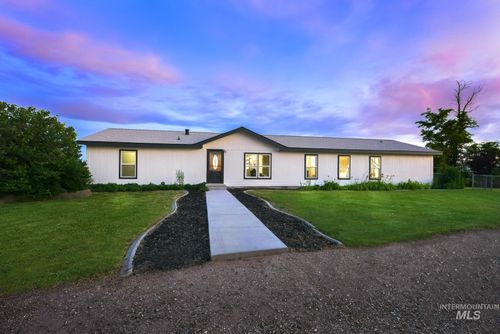 6385 Melba Rd, Melba, ID, 83641-5107 | Card Image