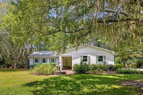 2279 Waverly Rd, Pawleys Island, SC, 29585-5858 | Card Image