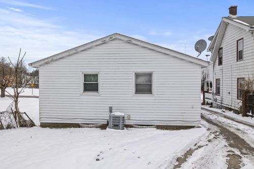 571 E Avondale Ave, Youngstown, OH, 44502-2413 | Card Image