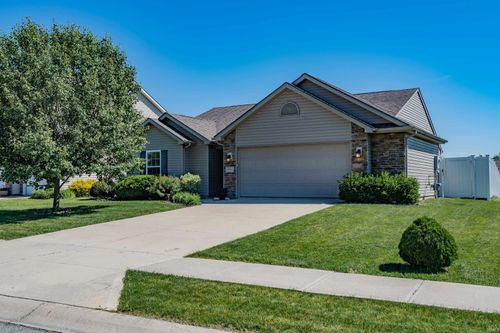 10909 Calera Psge, Roanoke, IN, 46783-8607 | Card Image