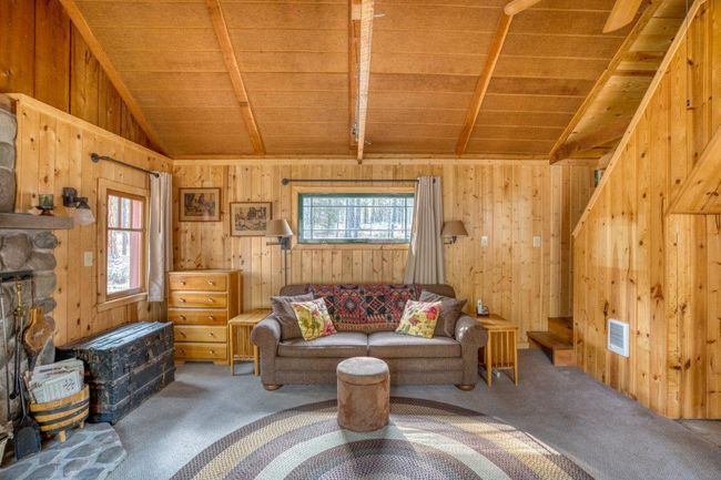 Wood Paneling | Image 14