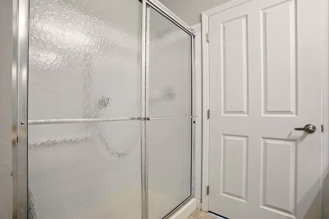 6214 Brickside Dr, Condo with 2 bedrooms, 2 bathrooms and null parking in New Albany OH | Image 21