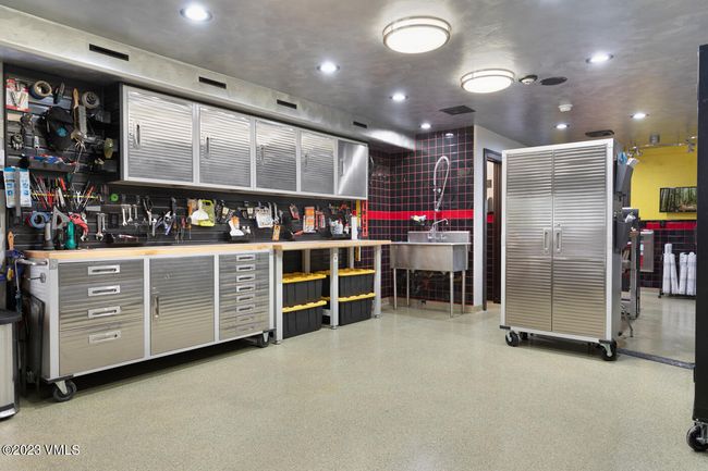Garage Space Tool Wall | Image 4