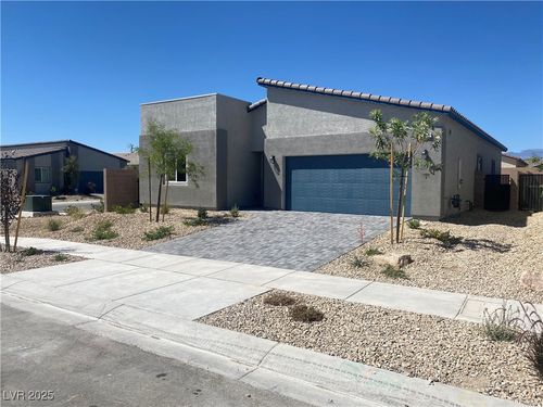 7911 Pearly Ct, North Las Vegas, NV, 89084-4925 | Card Image