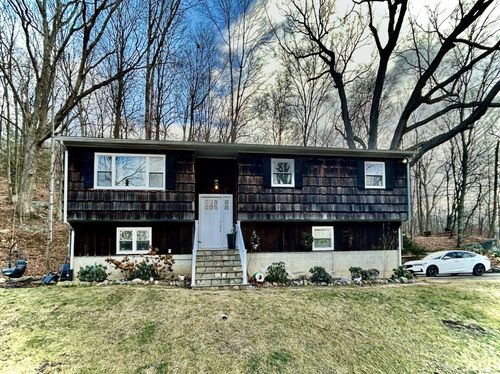 24 Hudson Drive, New Fairfield, CT, 06812 | Card Image