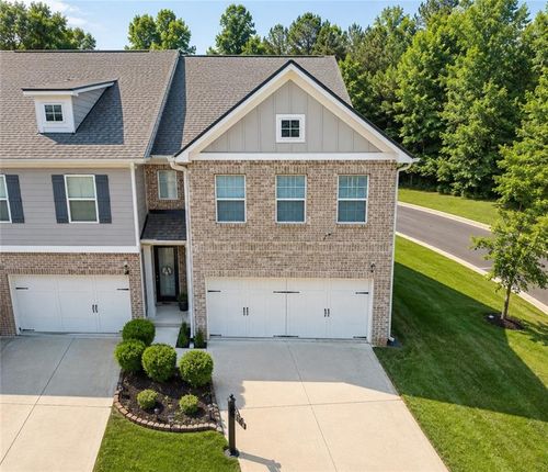 5888 Radford Loop, Fairburn, GA, 30213-5537 | Card Image