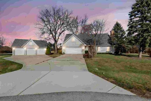 31649 N Rein Court, Libertyville, IL, 60048 | Card Image