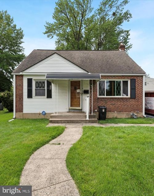 4 N Sycamore Ave, ALDAN, PA, 19018-3730 | Card Image