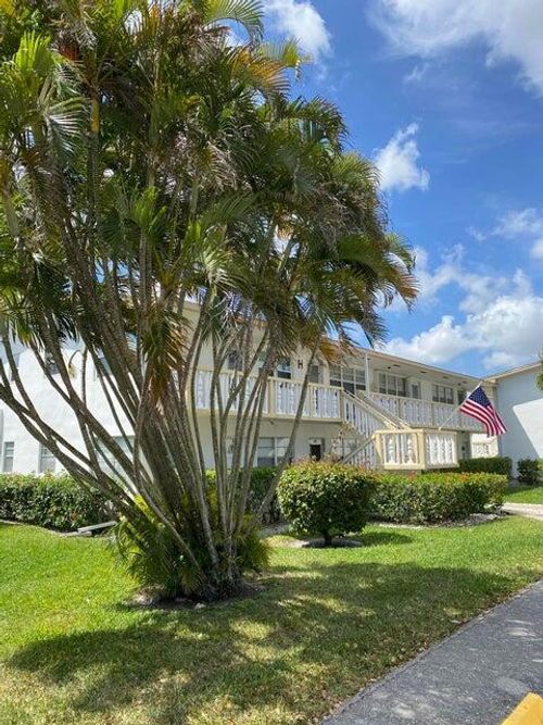 190 Easthampton H, West Palm Beach, FL, 33417-1932 | Card Image