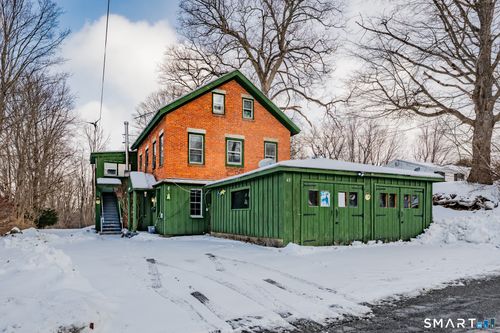 43 Wallens St, Winsted, CT, 06098-1337 | Card Image