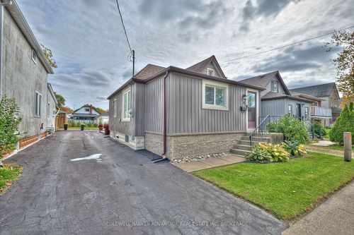 71 Deere St, Welland, ON, L3B2L7 | Card Image