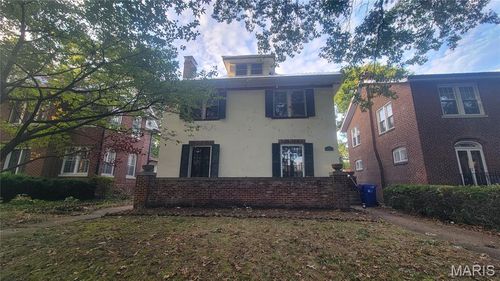 6627 Pershing Ave, Saint Louis, MO, 63130-4643 | Card Image
