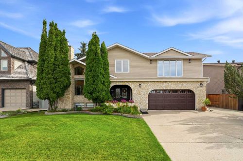 39 Warwick Dr, Red Deer, AB, T4N6L4 | Card Image