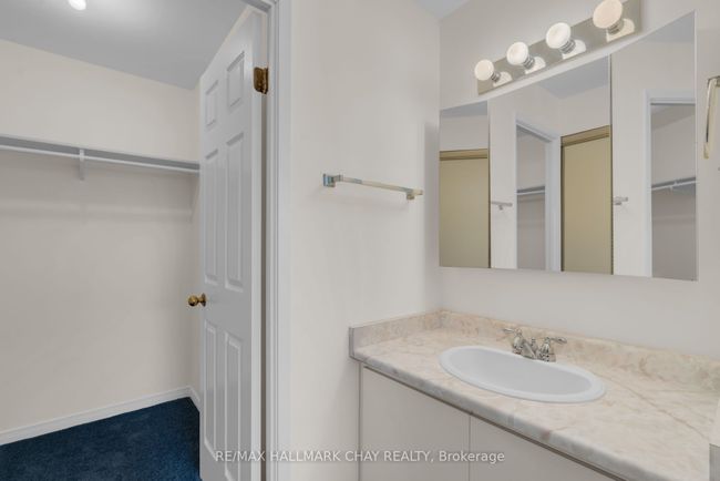 208 - 291 Blake St, Condo with 2 bedrooms, 2 bathrooms and 2 parking in Barrie ON | Image 14