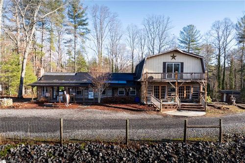 127 Splash Lane, Mount Airy, NC, 27030 | Card Image