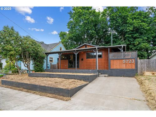 5723 Se Francis St, Portland, OR, 97206-3869 | Card Image