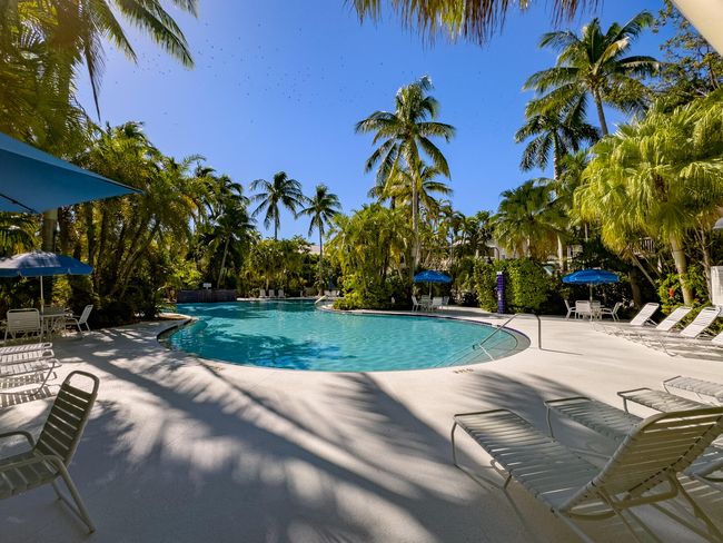 Community pool | Image 34