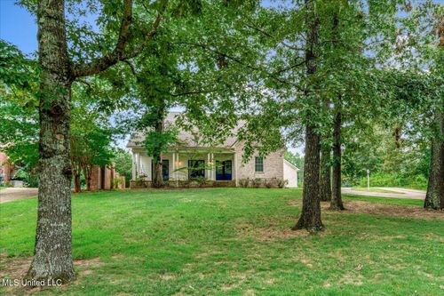 21 Nelson Dr, Holly Springs, MS, 38635-3278 | Card Image