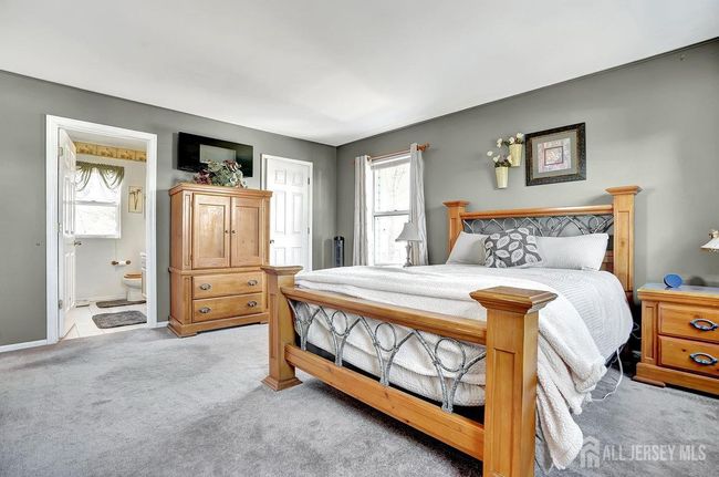 97 Laurel Ave, House other with 4 bedrooms, 3 bathrooms and null parking in Hazlet Township NJ | Image 20