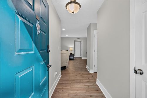 206 Wynnes Ridge Cir Se, Marietta, GA, 30067-8444 | Card Image