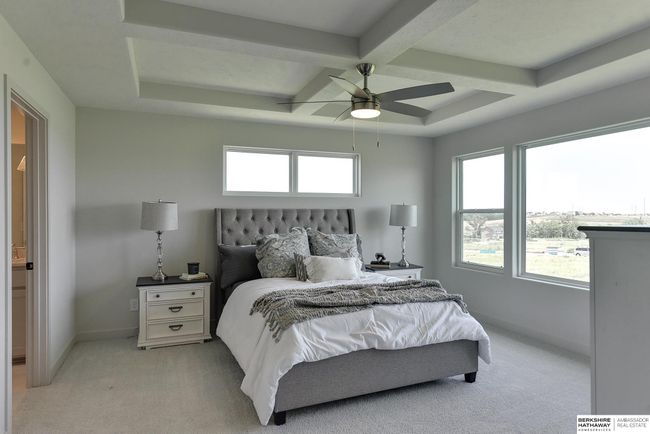 5513 N 191 St St, House other with 4 bedrooms, 3 bathrooms and 3 parking in Elkhorn NE | Image 39