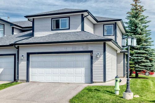 35-102 Canoe Sq Sw, Airdrie, AB, T4B2Z1 | Card Image