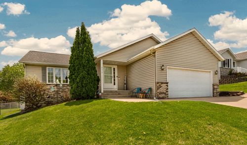 4514 5th St Nw, Rochester, MN, 55901-8462 | Card Image