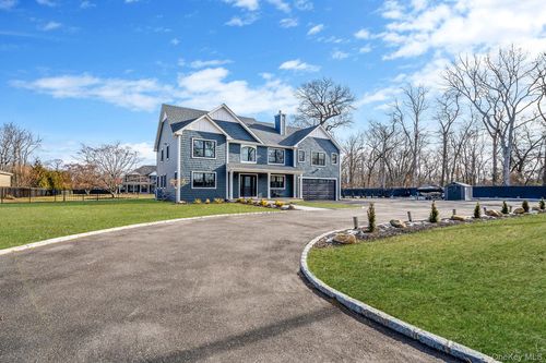 665 Mount Sinai Coram Rd, Mount Sinai, NY, 11766-1836 | Card Image