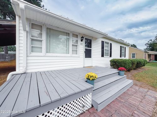 1810 N Road St, Elizabeth City, NC, 27909-3135 | Card Image