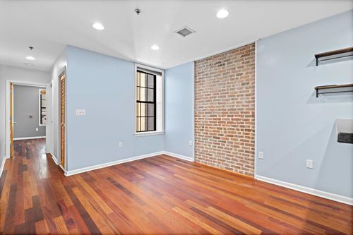apt-4r-508 Grand St, Hoboken, NJ, 07030-8717 | Card Image