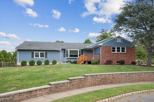 4 Kiser Ln, Bridgewater, NJ, 08807-5769 | Card Image