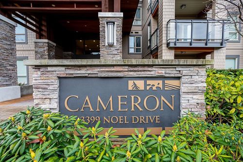 211 - 3399 Noel Drive, Condo with 1 bedrooms, 1 bathrooms and 1 parking in Burnaby BC | Card Image