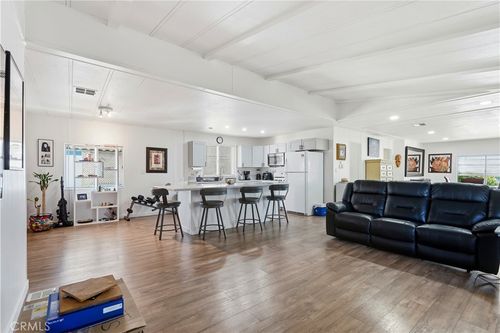 132-1456 E Philadelphia St, Ontario, CA, 91761 | Card Image