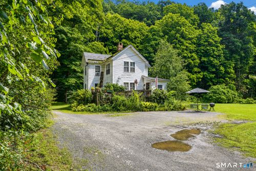 70 Bee Brook Rd, Washington Depot, CT, 06794-1234 | Card Image