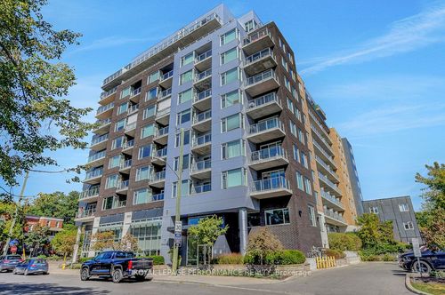 413-7 Marquette Ave, Vanier, ON, K1L8A7 | Card Image