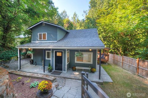 100 E Terrace Drive, Belfair, WA, 98528 | Card Image