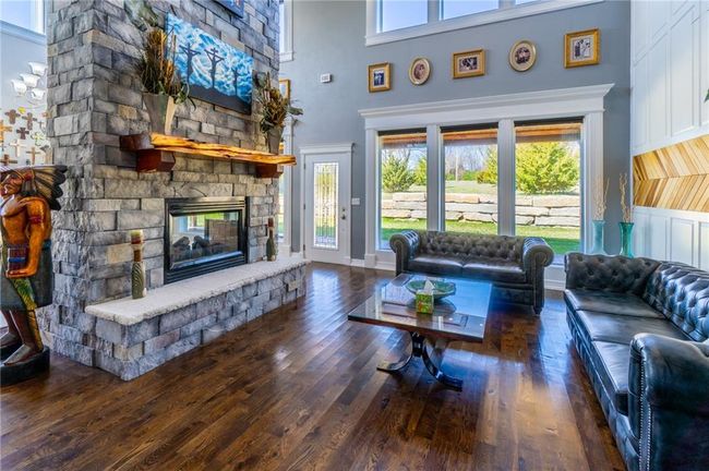 9016 Se Highway 69, House other with 3 bedrooms, 3 bathrooms and null parking in Cameron MO | Image 13