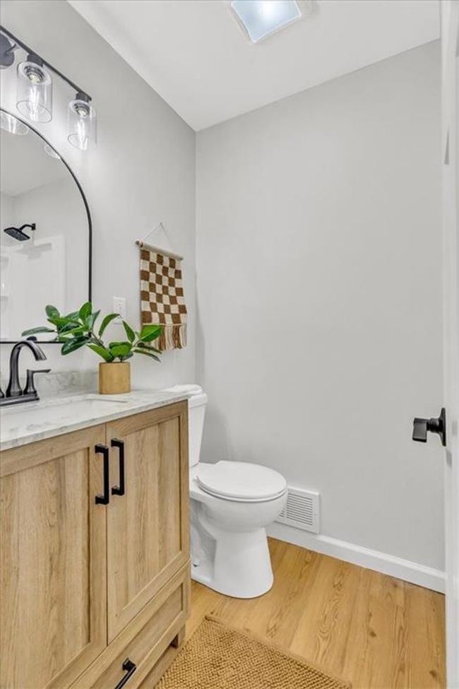 4915 W 63 Rd Ter, House other with 4 bedrooms, 3 bathrooms and null parking in Prairie Village KS | Image 22
