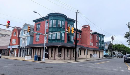 3201 Atlantic Ave, Atlantic City, NJ, 08401-6216 | Card Image