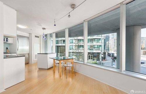 3e-301 Main St, San Francisco, CA, 94105-5033 | Card Image